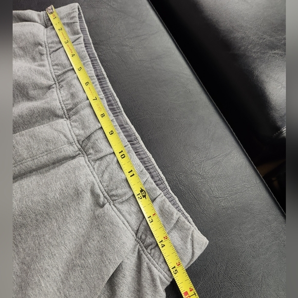 Lululemon Connector Shorts Men’s Medium Gray Athleisure City Sweat Casual 9” - Picture 6 of 8